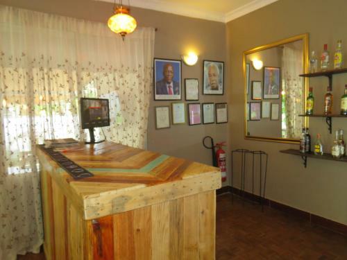 Hostal Boulevard Inn