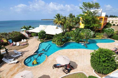 Tropikist Beach Hotel And Resort