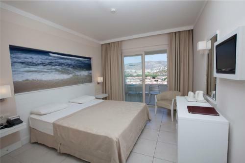 Hotel Batihan Beach Resort & Spa - 24h All Inclusive