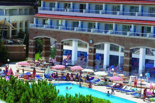 Hotel Batihan Beach Resort & Spa - 24h All Inclusive