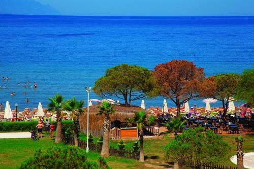 Hotel Batihan Beach Resort & Spa - 24h All Inclusive