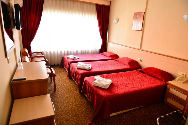 Kivrak Hotel