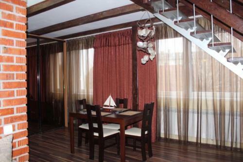 Robinzon Hotel