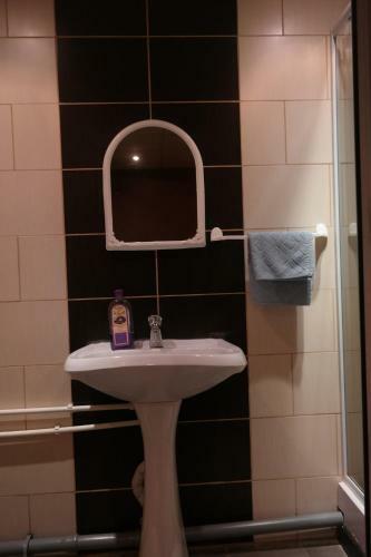Hostal Guest House Revolyutsii 28