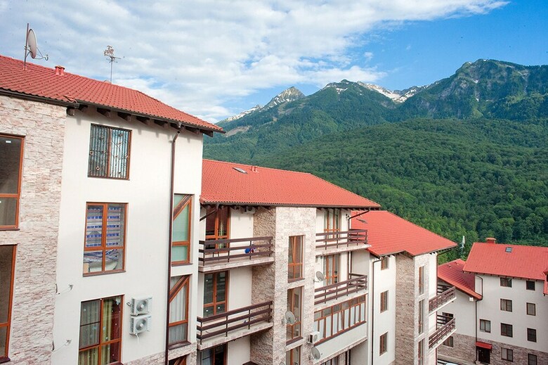 Oplot Hotel