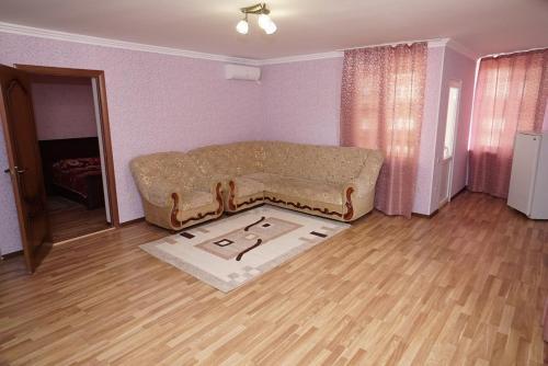 Hostal Guest House Na Figurnoy 51