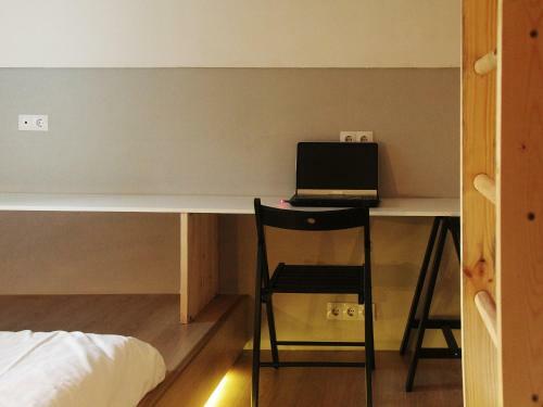 Hq Hostel