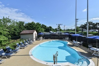 Hotel Comfort Inn And Suites
