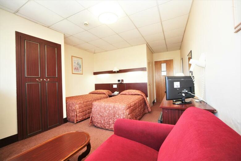 Hotel Bristol