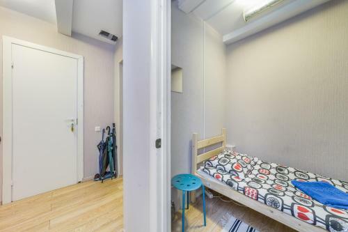 Hostel Whose Suitcase