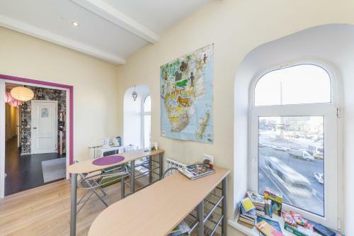 Hostel Whose Suitcase