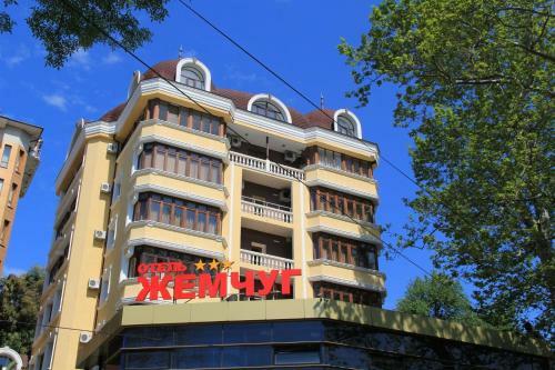 Zhemchug Hotel