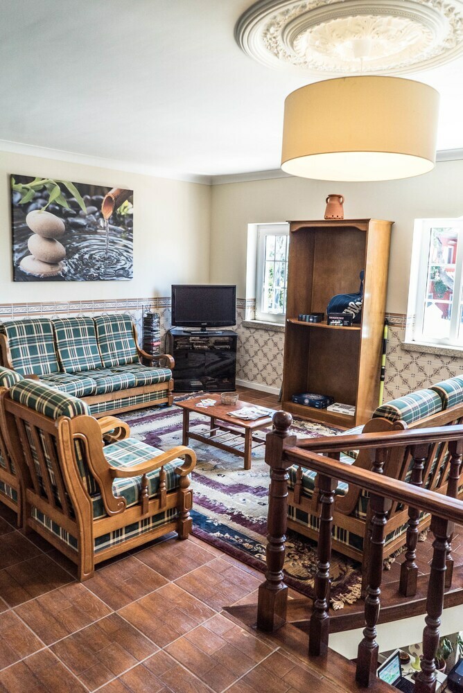 Hostal Albufeira Lounge Guesthouse