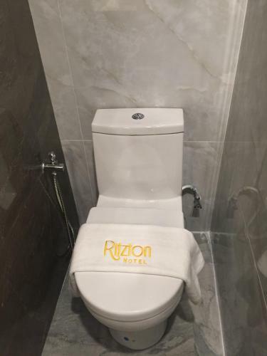 Ritzton Hotel