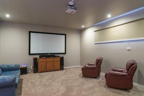 Currawong Close - Pool & Alfresco - Rejuvenate Stays