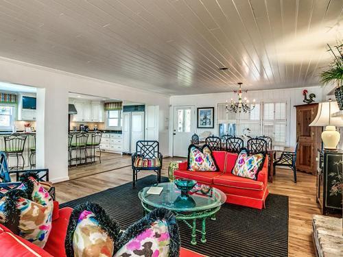#2000 Arthur/oxner Holiday Home