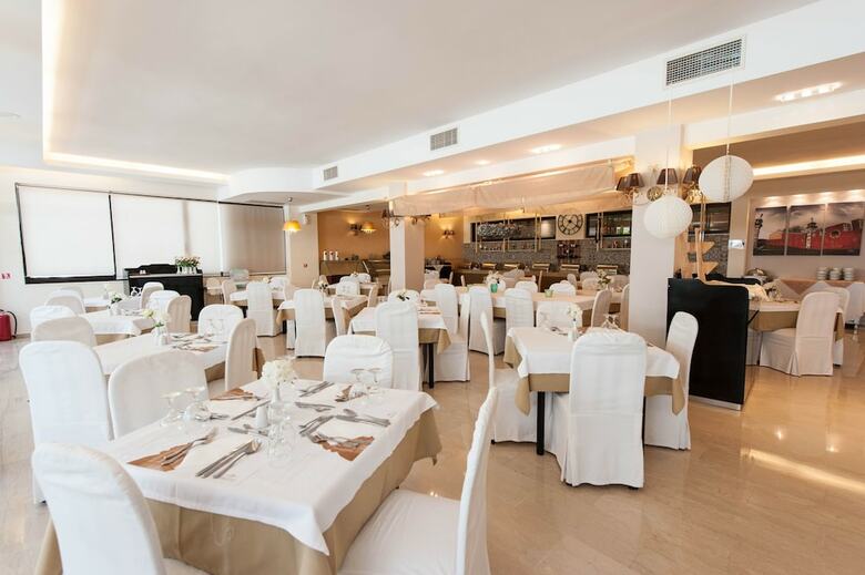 Art Hotel Debono