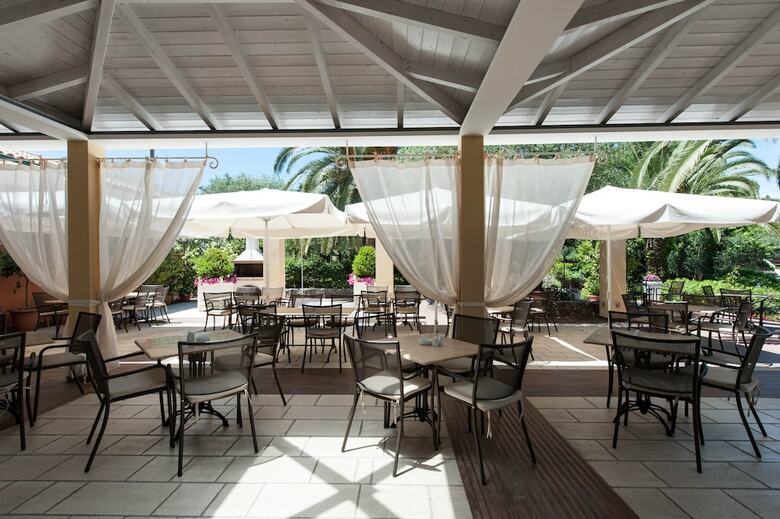 Art Hotel Debono