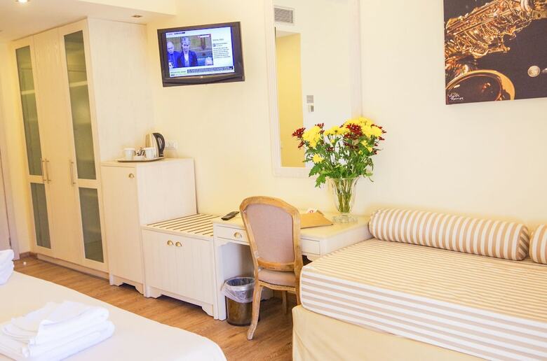 Art Hotel Debono