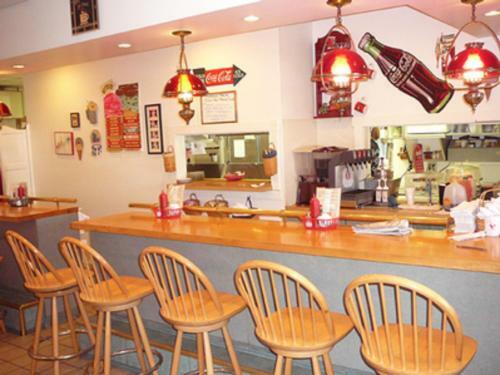 Posada Country Squire Motor Inn