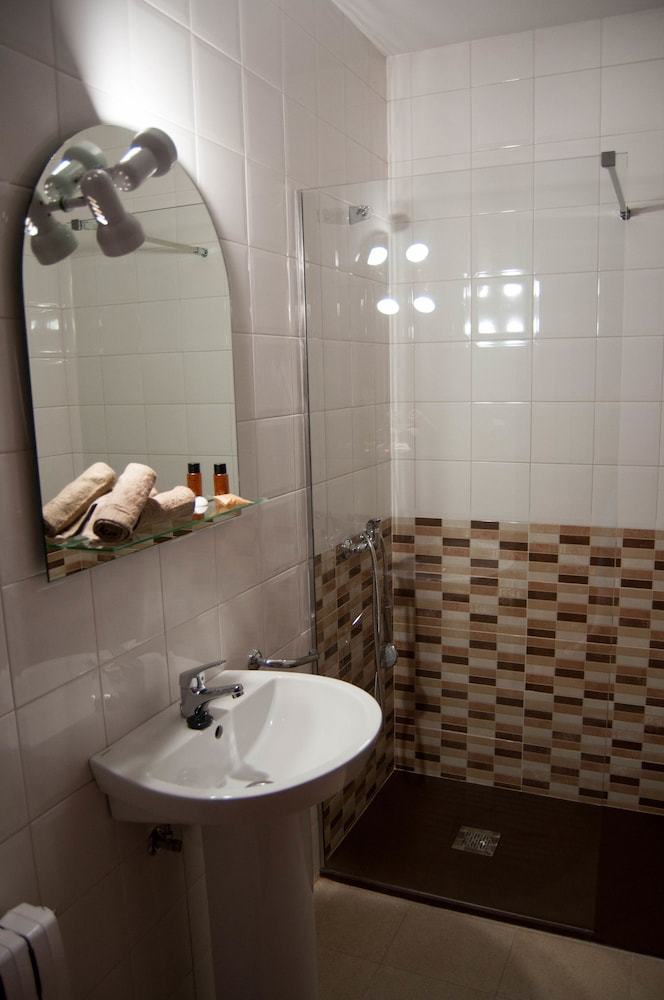 Albergue Hostal La Frontera