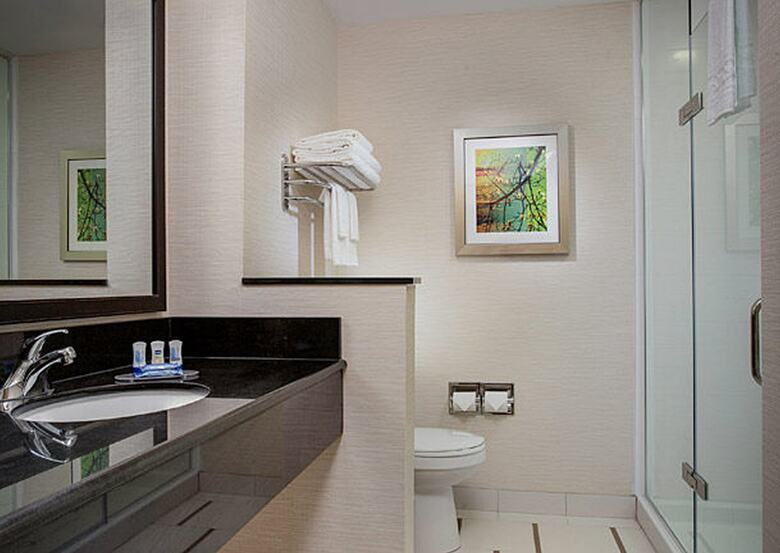 Hotel Fairfield Inn & Suites By Marriott Kaloops