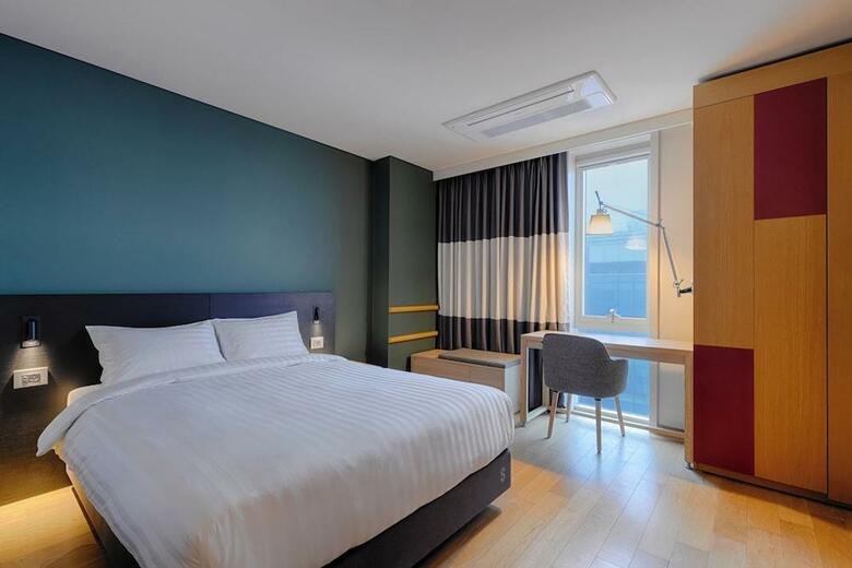 Hotel Ibis Ambassador Busan Haeundae