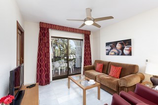 Apartamentos Crown Resorts Club La Riviera