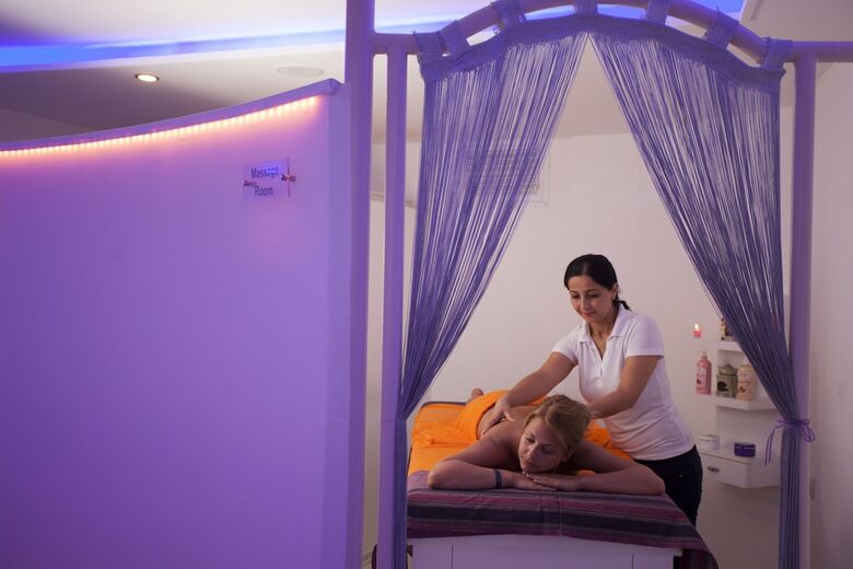 Hotel Blue Diamond Alya
