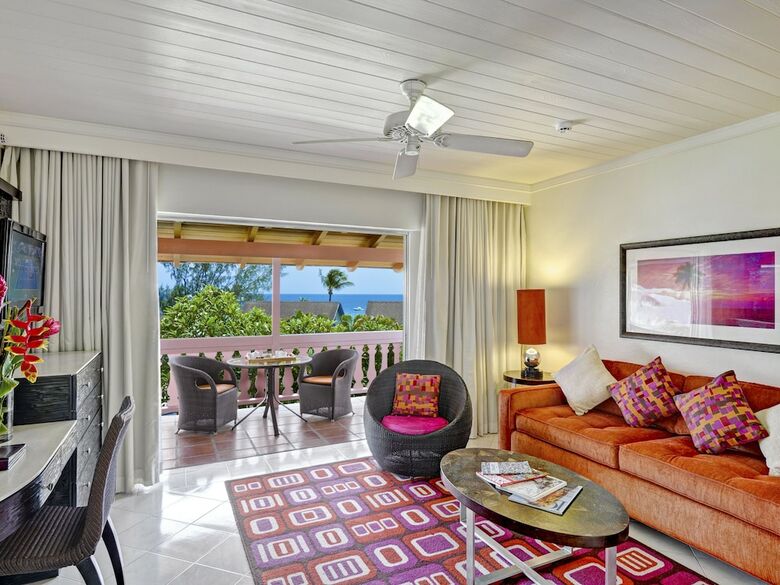 Hotel Crystal Cove