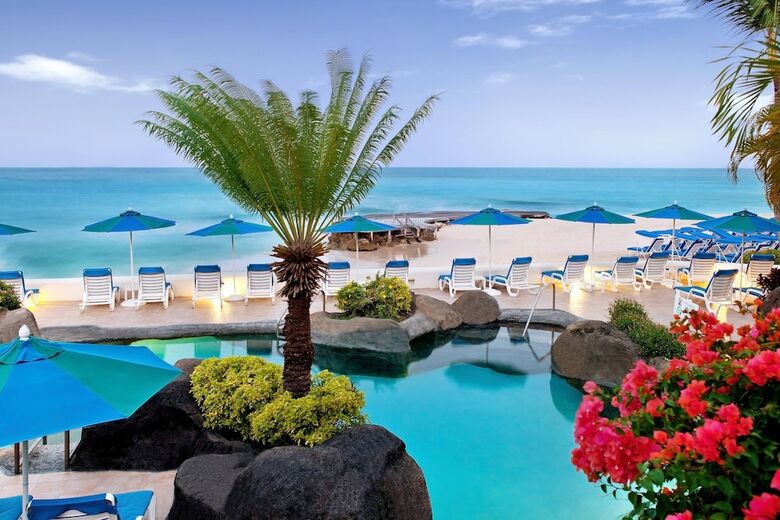 Hotel Crystal Cove
