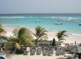 Coral Sands Hotel Boutique (.)