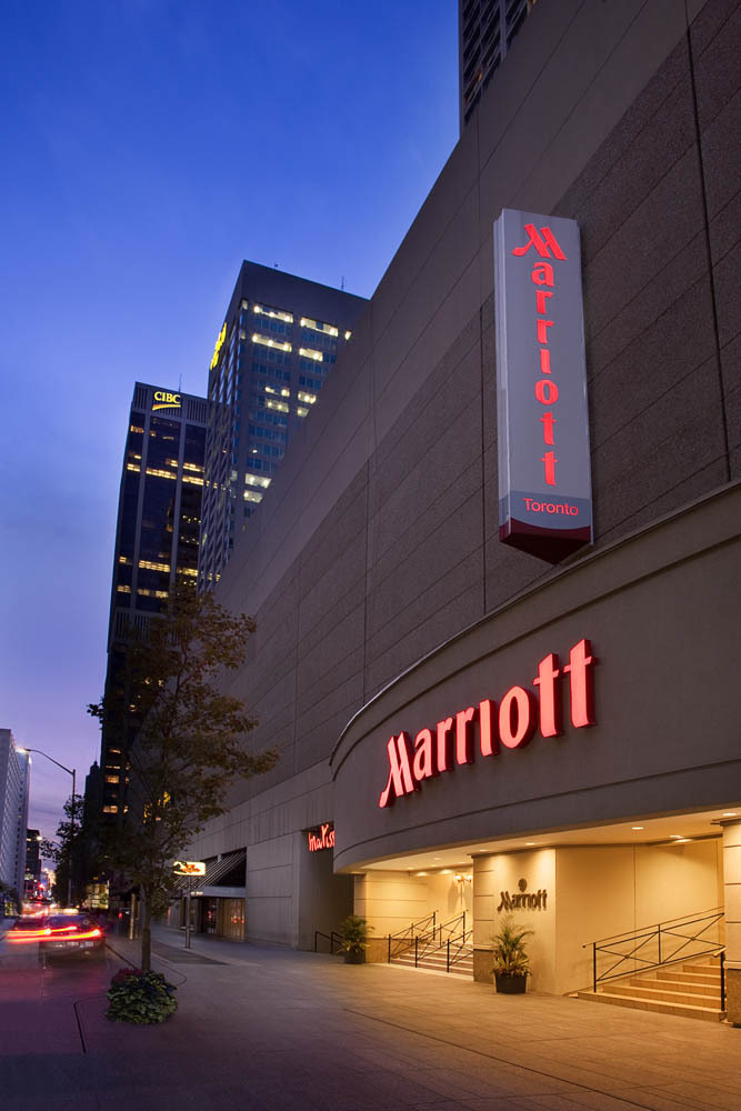 Hotel Toronto Marriott Bloor Yorkville