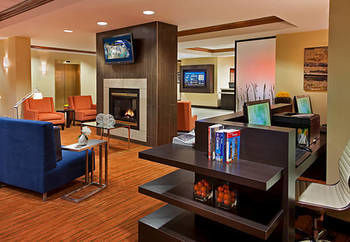 Hotel Courtyard By Marriott Toronto Airport