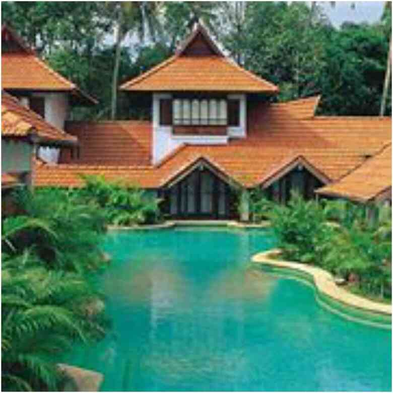 Hotel Kumarakom Lake Resort