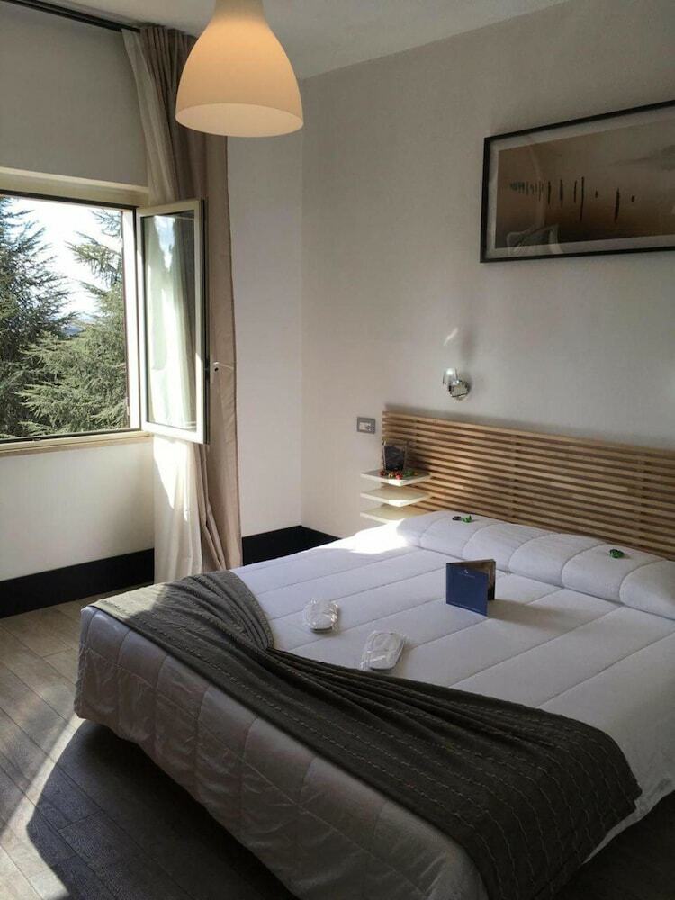 Hotel Excel Roma Montemario