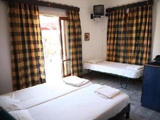 Hotel Yianna