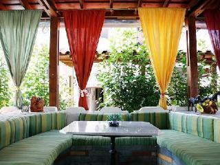 Hotel Yianna