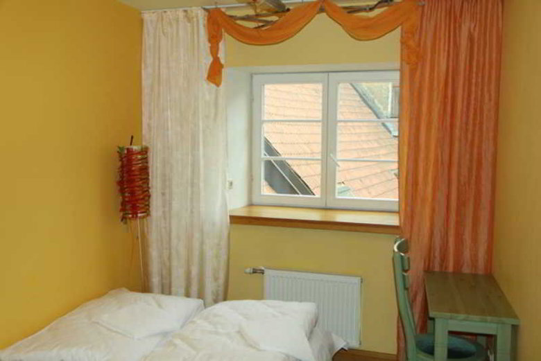 Hostal Ala Hostel