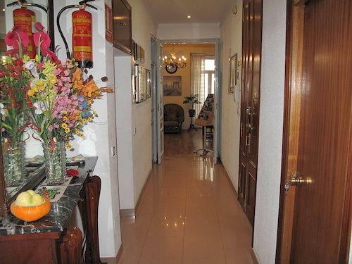 Hostal Bru�a