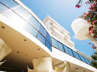 Hotel Tiffany Resort & Spa