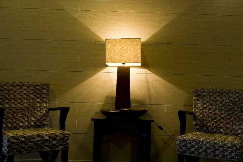 Hotel Monta�es