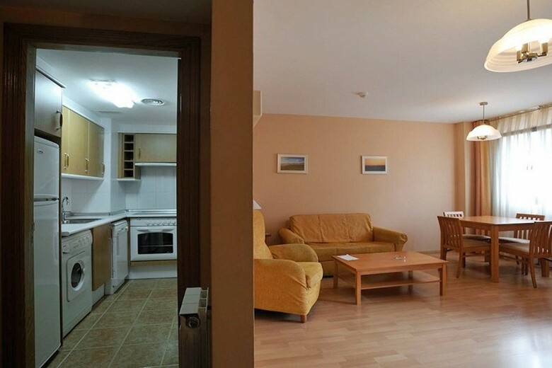 Aparthotel Huesca