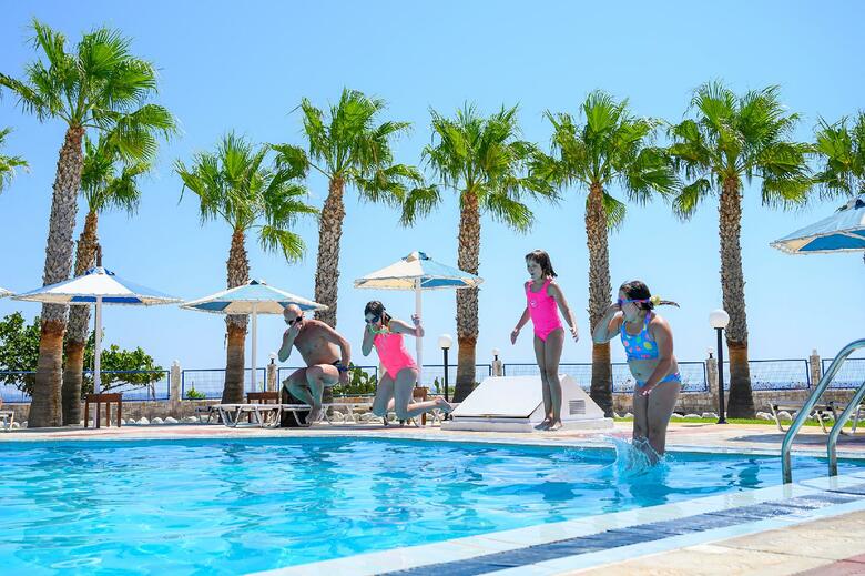 Hotel Mammis Beach