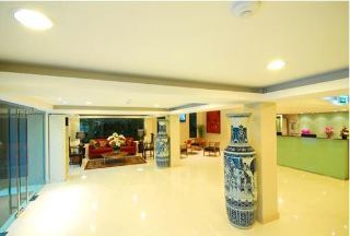 Hotel Bangkok Loft Inn