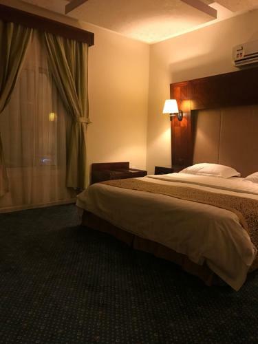 Apartamento Ayoon Almmlaka Hotel Suites
