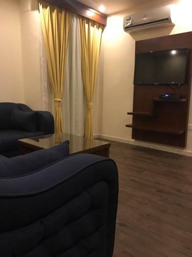Apartamento Ayoon Almmlaka Hotel Suites