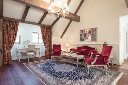 Hotel Schloss Thalheim