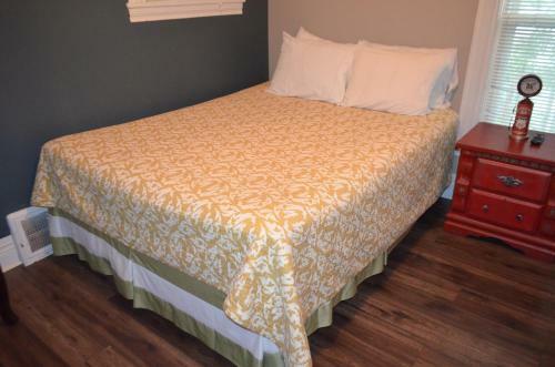 Bed & Breakfast Adam Inn