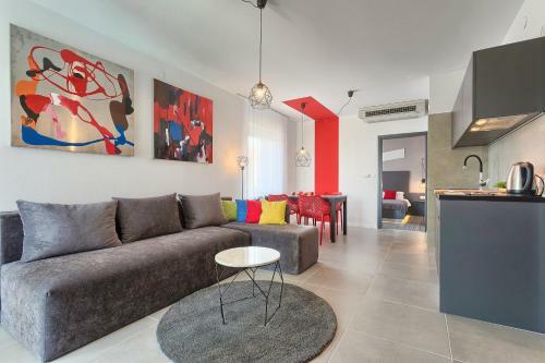 Apartments Astinian